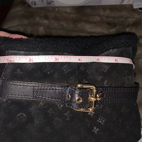 Louis Vuitton Black Knee-High Boots - Picture 14 of 15